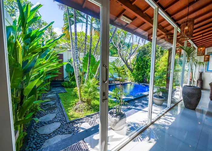 Villa Conor - Legian - Seminyak - 2 Bedroom 2 Bathroom Villa - Great Location