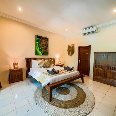 Villa Conor - Legian - Seminyak - 2 Bedroom 2 Bathroom Villa - Great Location Exterior photo