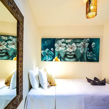 Villa Conor - Legian - Seminyak - 2 Bedroom 2 Bathroom Villa - Great Location Exterior photo