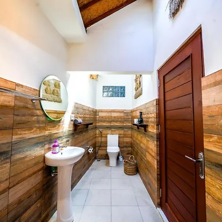 Villa Conor - Legian - Seminyak - 2 Bedroom 2 Bathroom Villa - Great Location Exterior photo